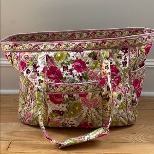 Vera Bradley overnighter travel bag